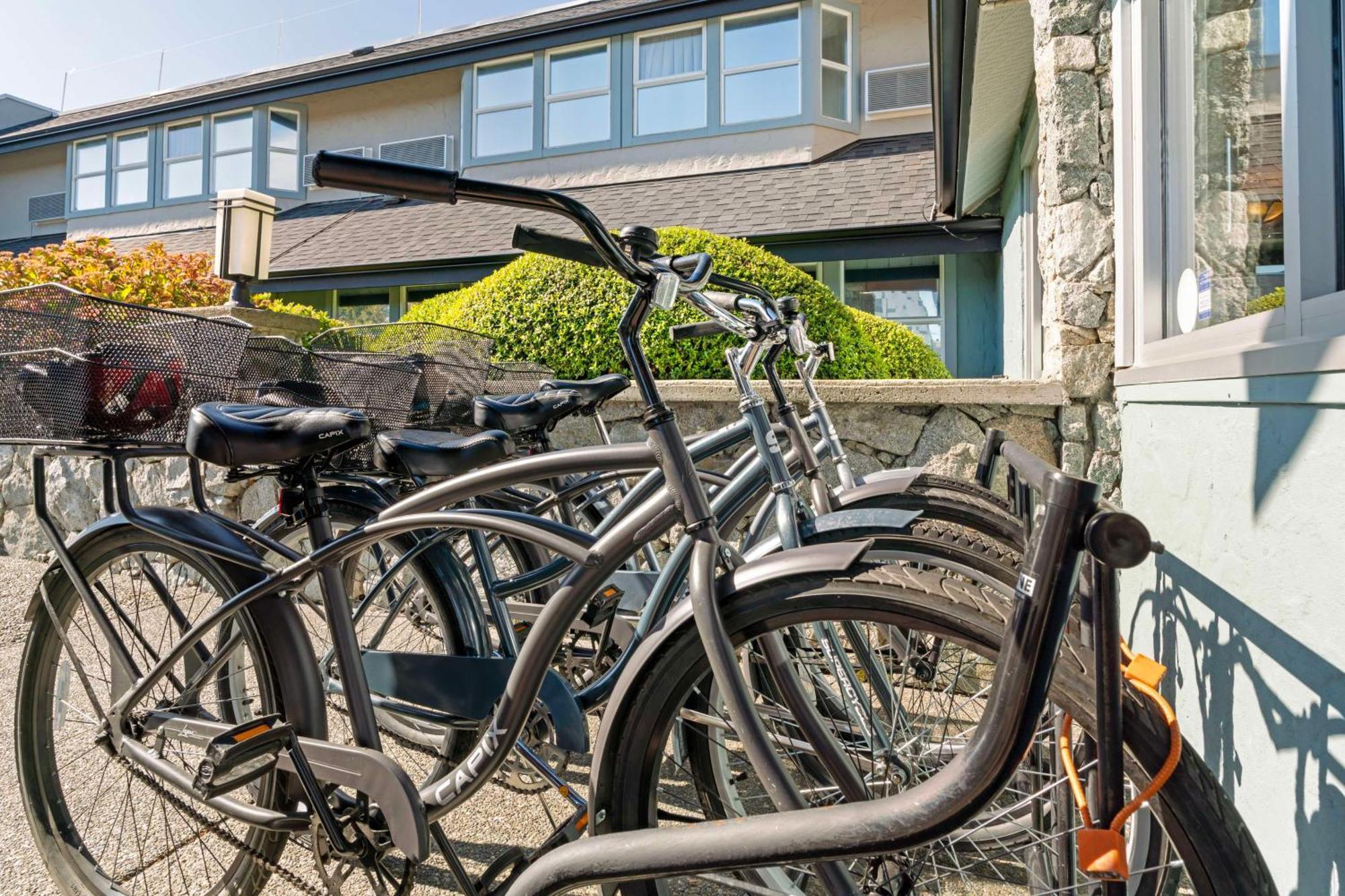 Best Western Plus Emerald Isle Hotel Sidney Exterior photo